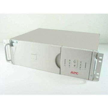 APC Smart-UPS 700VA RM 3U SU700RMNET